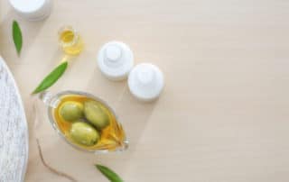 Aceite de oliva para usos cosméticos y sus beneficios