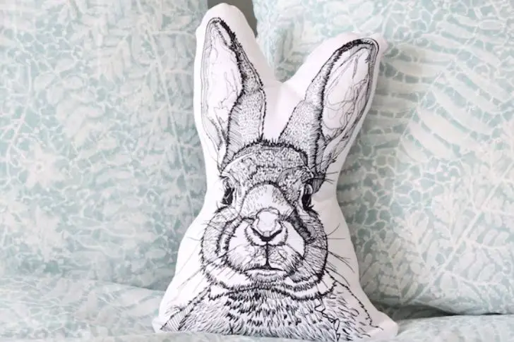 Almohada en Forma de Conejo