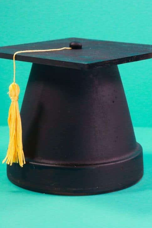 Gorra de Graduación de Maceta de Arcilla
