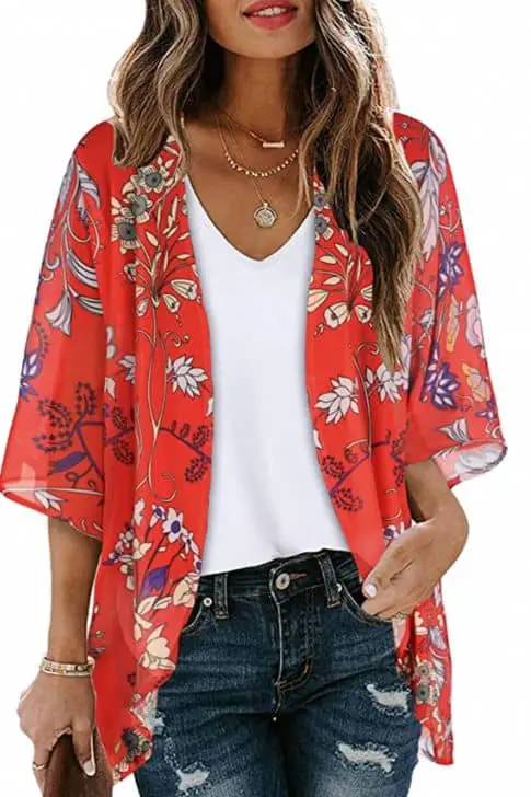 Outfits de verano bonitos: Kimono Floral