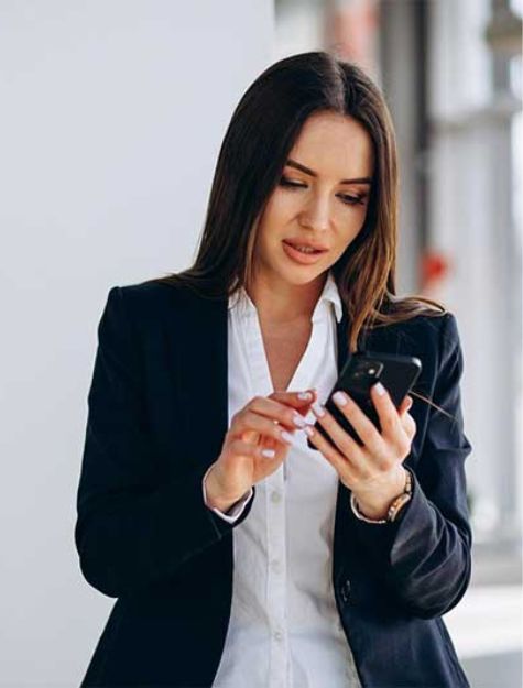 Traje Informal de Negocios Blanco y Negro